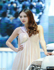 国产下药迷倒白嫩丰满美女BD-蓝未未