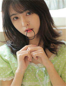 秀女