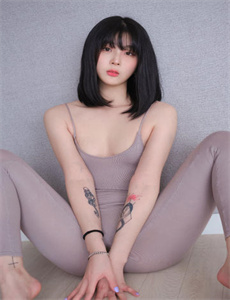 69xxxx日本老师-校花陈若雪被校长抱到办公室